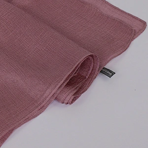 Factory Direct Sale Breastfeeding Cover Scarf Arab Girl Hot Flax Silk Scarf