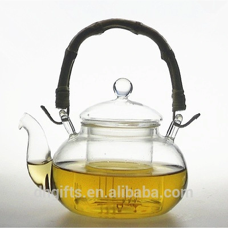 China factory 600ML heat resistant borosilicate glass tea pot with handle for easy to take