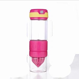 2019 Hot Sale in-stock Double Wall Glass Bottle High Borosilicate Juice Bottle Customized Logo Glass Tea Bottle