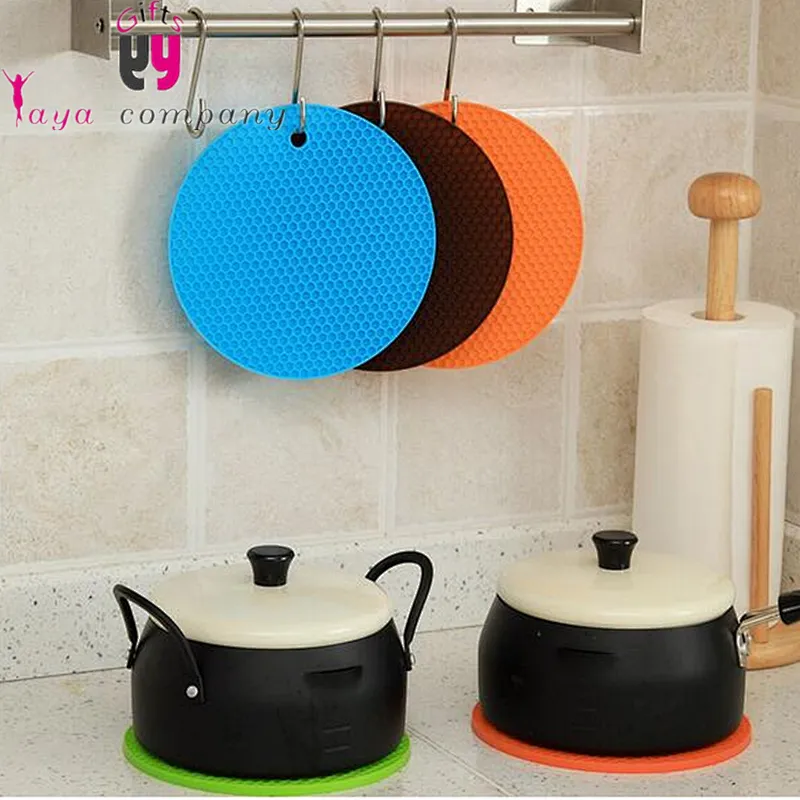 Non-Slip Texture Soft Feeling Silicone Cup Mat