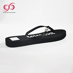 2018 promotional gift items four color printing eva flip flops with board