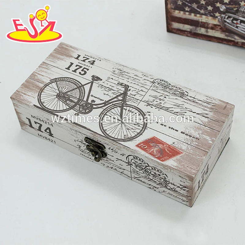 Wholesale customize antique peacock pattern small wooden square storage box W18A011