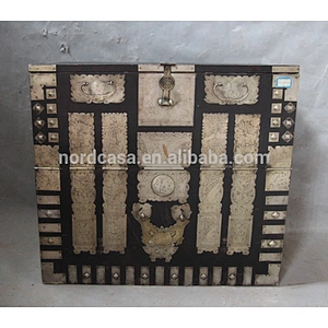 Reclaimed wooden matel furniture side table sinocurio chest North Korea's cabinet