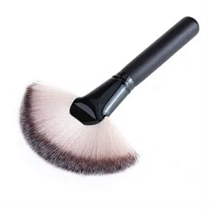 Wholesale makeup tools custom logo makeup fan powder blush contour brush