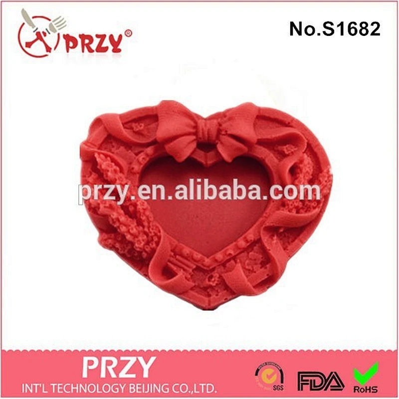 Heart shape silicone soap and candle mold