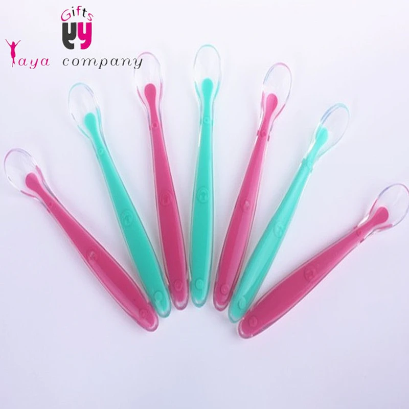 FDA Wholesale Baby products of silicone baby feeding spoon