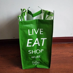 Custom wholesale color printing non-woven bag with portable bag for shopping