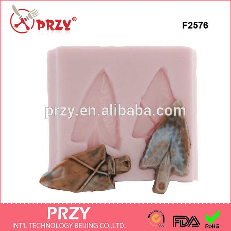 F2576 Silicone arrow head mold create two arrow head for jewelry, charms, cupcake toppers, candies, mints - food safe mold