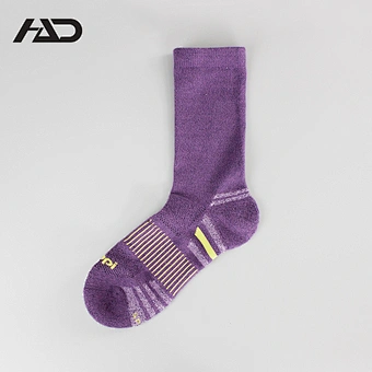 men's fashion design soft sport socks wholesale