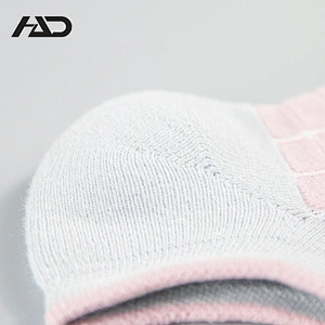 custom anti slip athletic compression cotton ankle socks men