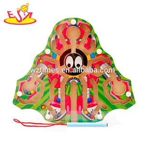 wholesale new design childhood wooden magnetic maze toy for sale W11H031