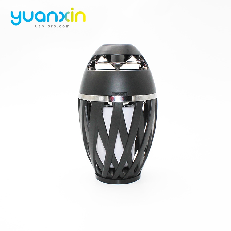 Wireless Waterproof Light Music Mini Outdoor Wireless Computer Bulb Speak