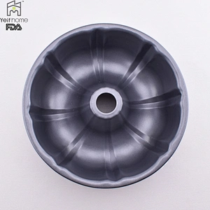 Carbon Steel Coating Non Stick Bundt Cake Pan With Chimney