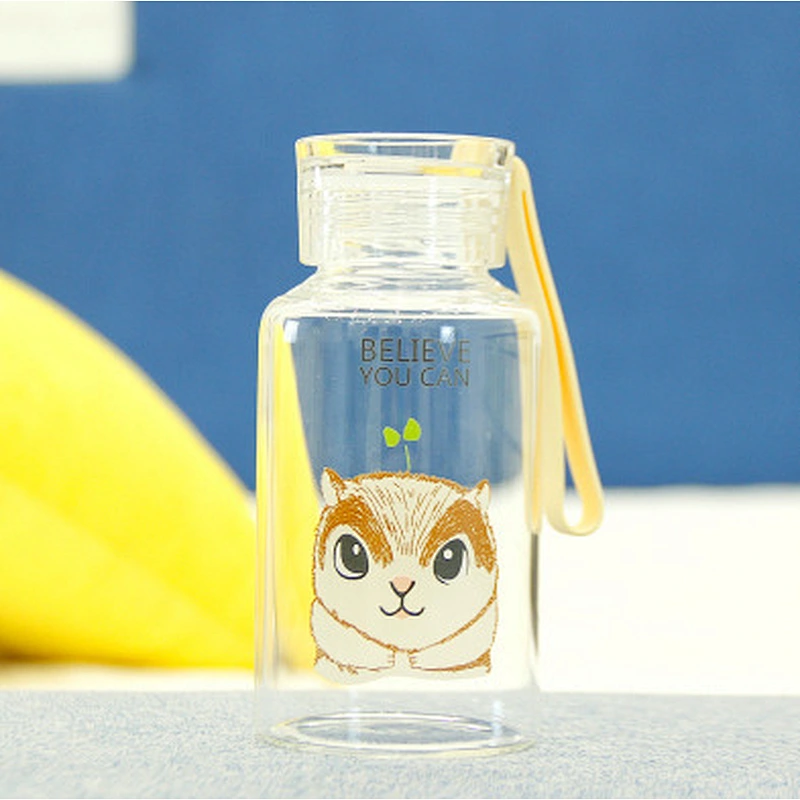 玻璃杯