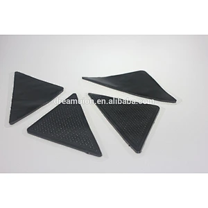 4 RUGGIES RUG CARPET MAT GRIPPERS NON SLIP SKID REUSABLE WASHABLE GRIPS