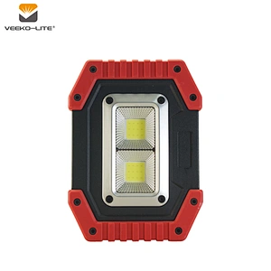 HOT SALE HANGABLE RECHARGEABLE PLASTIC 500 LUMENS WORKING LIGHT 3.7V 2200MAH LI-ION BATTERY OR 4AA BATTERY
