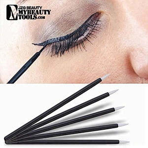 Makeup lip gloss brush and eyeshadow brush