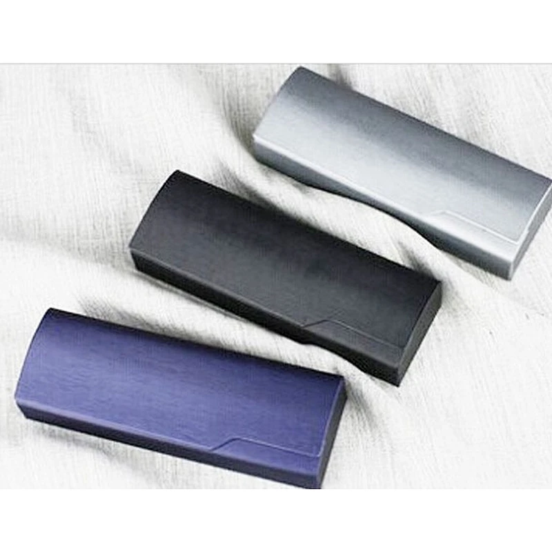 Custom eyeglass case