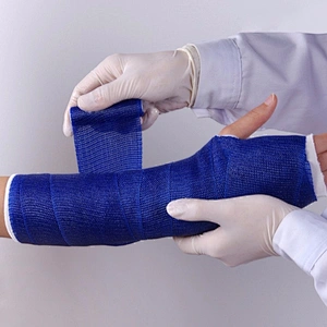 Plaster Treatment of Fractures Medical Orthopedic Fiberglass Cast Tape