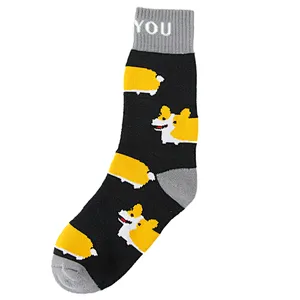 Durable modeling fashion mens dress socks custom