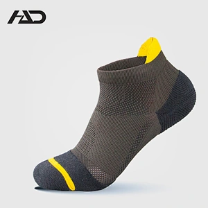men's black free terry running socks wholesale