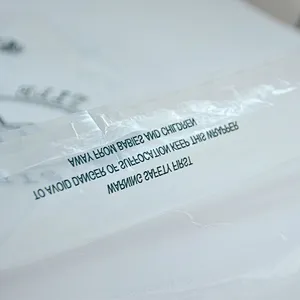 Custom wholesale white transparent PE bag for clothing, food packaging
