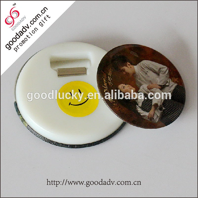 Top selling low price promotion gift tinplate bottle opener
