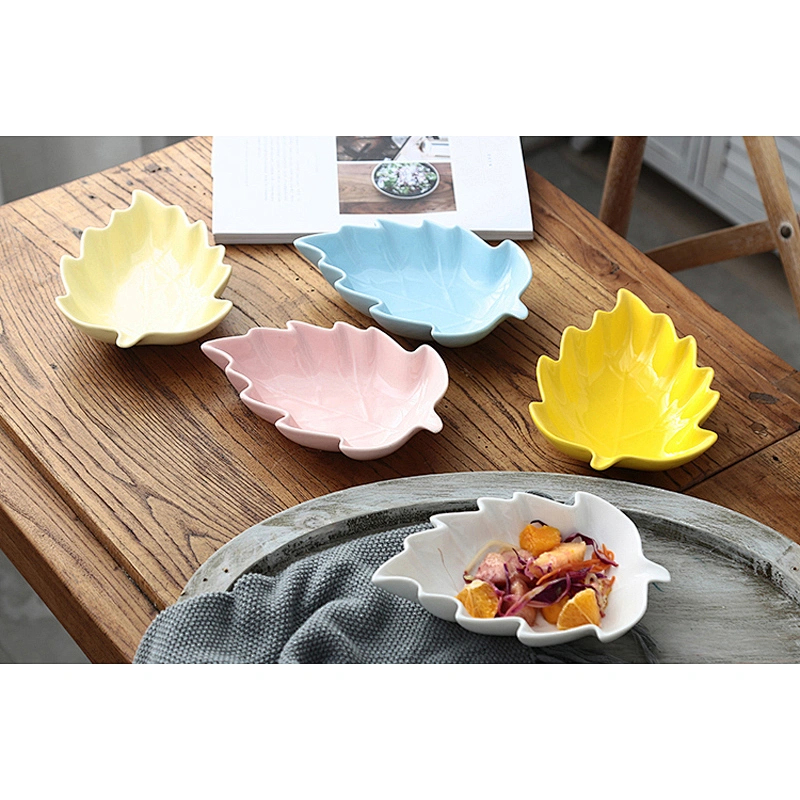 Fancy ceramic bowl Leaf candy color dessert dish for children