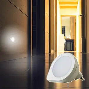 2018 New product energy-saving adorable Q shape endurable baby bedroom intelligent sensor light night light