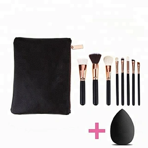 8pcs Makeup Brush Set With Makeup bag Sponge