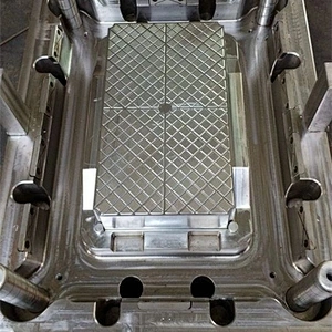 High Quality OEM available plastic injection mold maker