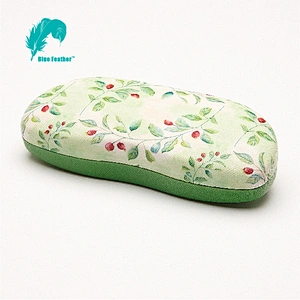 Elegant Botanical Artwork Spectacle Case for Stylish Storage