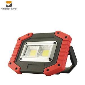 HOT SALE HANGABLE RECHARGEABLE PLASTIC 500 LUMENS WORKING LIGHT 3.7V 2200MAH LI-ION BATTERY OR 4AA BATTERY