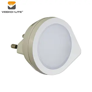 2018 New product energy-saving adorable Q shape endurable baby bedroom intelligent sensor light night light