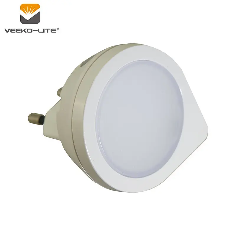 2018 New product energy-saving adorable Q shape endurable baby bedroom intelligent sensor light night light