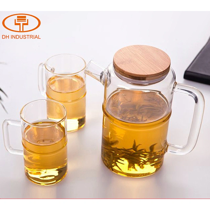 2018 High Quality OEM Glass Tea Pot High-Capacity 750 ml Glass Water Kettle Cup with Wooden Lid