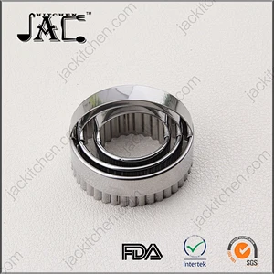 Stainless Steel Round Biscuit Cutter with Fluted Edge