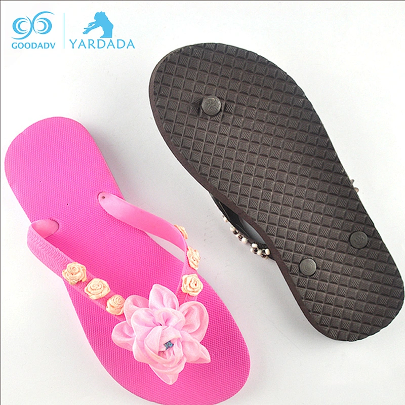 Guangzhou factory supply flat flip flop sandals pvc strap slippers