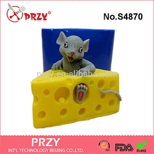S4870 Mouse in a piece of cheese 3d silicone molds for soap food grade handmade soap mold