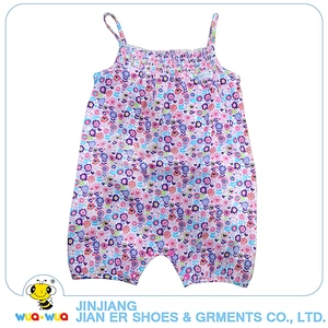 New design beautiful baby flower print cotton romper
