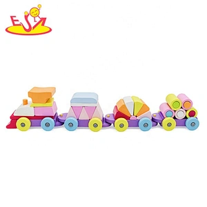 2019 New arrival educational wooden stacking train toy for kids W04A392