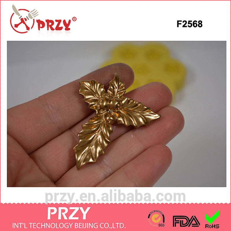 F2658 Holly Berry with Leaves Silicone Rubber Flexible Food Grade Mold Christmas seasonal holiday winter fondant moulds