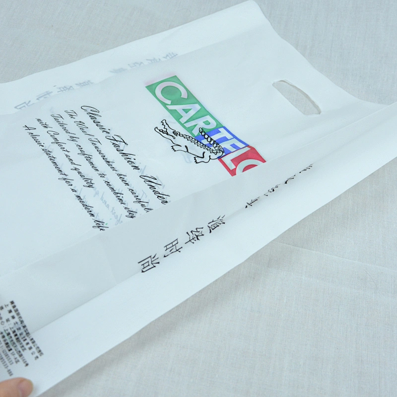 High quality pe shopping bag packaging bags with handle