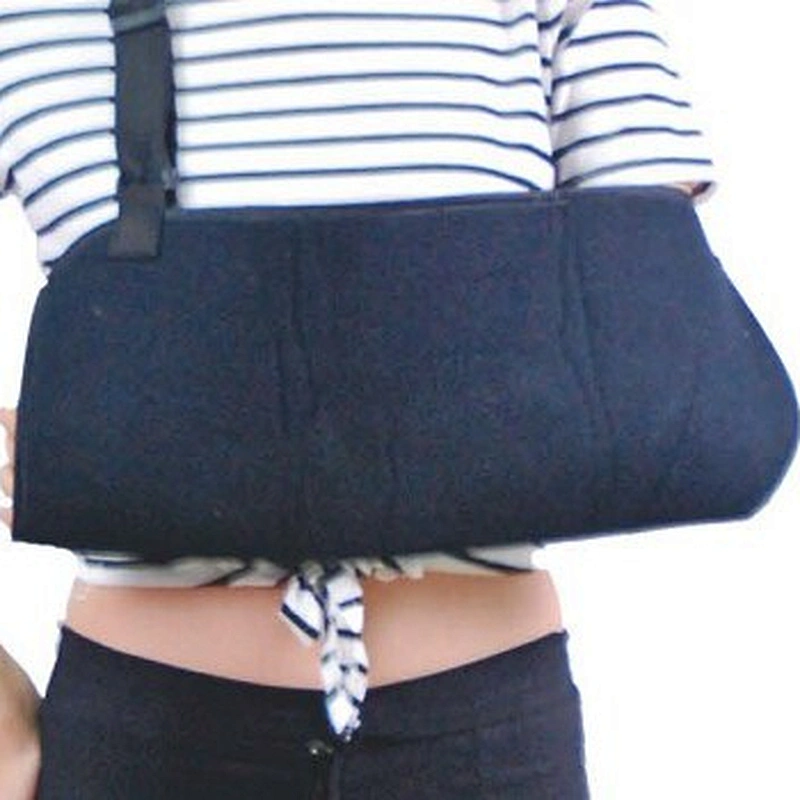 China Supplier Orthopedic Medical Arm Sling Winter Universal CE FDA ISO