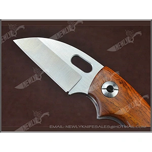 Tactical Pocket Knife D2 Knife Folding Knife