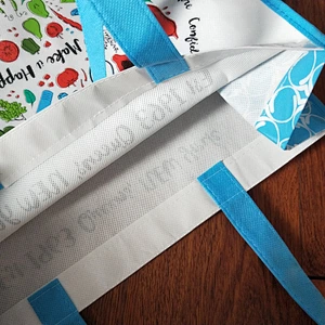 Custom colored printing pp woven plastic shopping bag