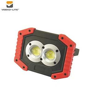 2018 HOT SELLING HANGABLE RECHARGEABLE PLASTIC 500 LUMENS WORKING LIGHT 3.7V 2200MAH LI-ION BATTERY OR 4AA BATTERY