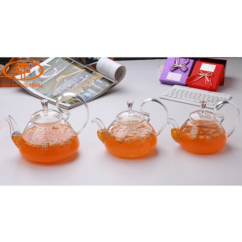 2018 new fashion design High handle glass tea pot with infuser
