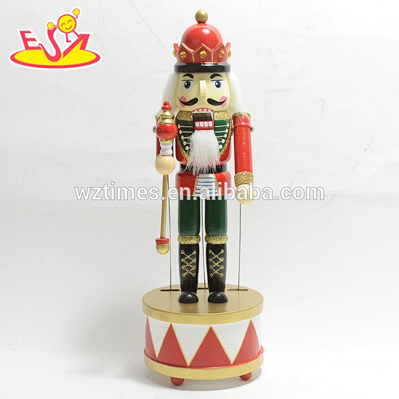 Wholesale wooden nutcracker ornament toy for home decoration W02A210