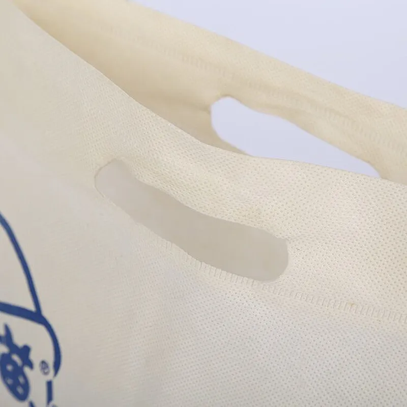 Custom white non-woven bags with doraemon logo